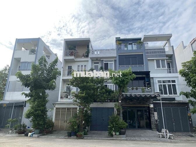 BÁN ĐẤT 4.5m X 25,4m ĐƯỜNG TÂN MỸ QUẬN 7