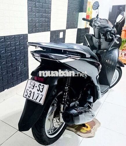 Dư dùng, Bán xe SH 125 màu xám mới 99% xe chùm mền