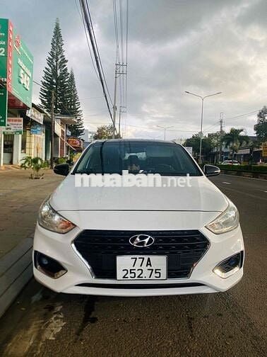 huynh dai Accent 2018