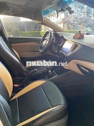 huynh dai Accent 2018