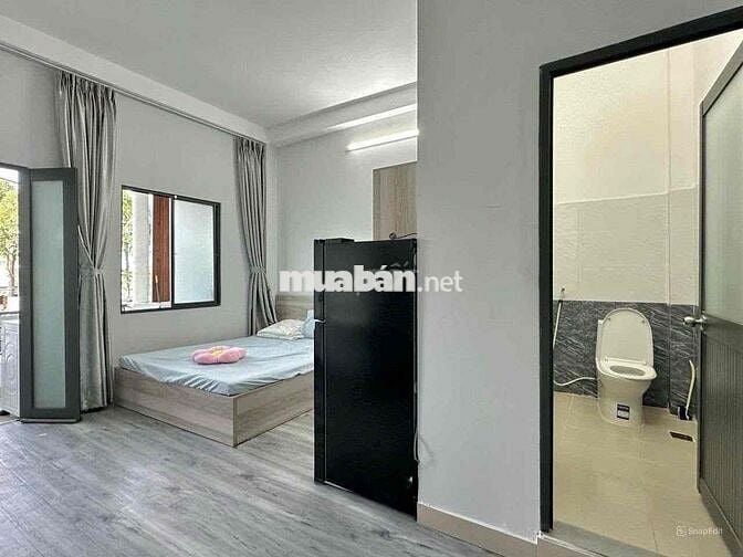 cách sân bay TSN chưa tới 5’ di chuyển