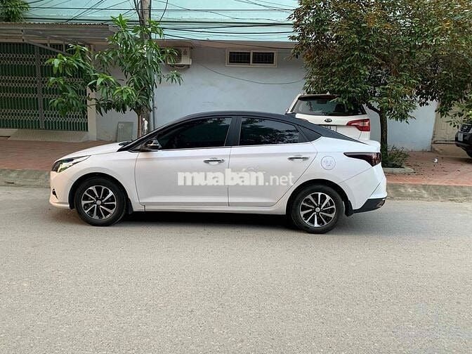 Hyundai Accent 2022 1.4 AT - 50000 km