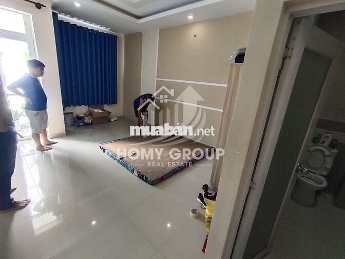 NHÀ 3 TẦNG, 4PN 5WC, SÂN ĐẬU OTO, GẦN CHỢ HIỆP BÌNH, PHẠM VĂN ĐỒNG