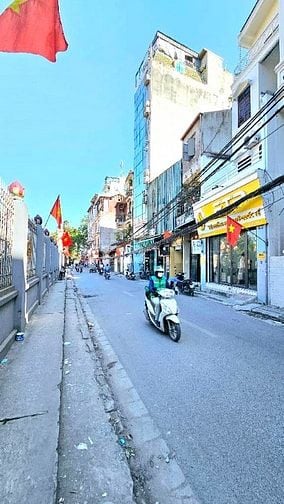 QUAN NHÂN – MẶT PHỐ 73.5M² – ĐƯỜNG 8M – Ô CHỜ THANG MÁY – KHAI THÁC DÒ