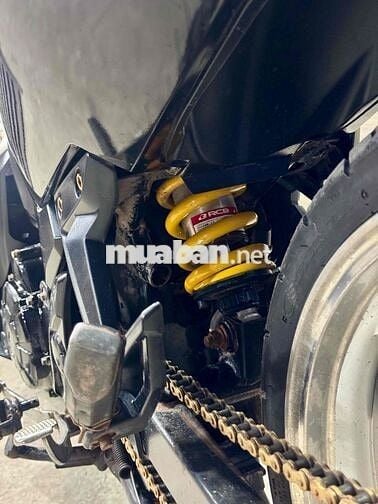 ex 135 máy 57 dên zin áo new phuộc rcb