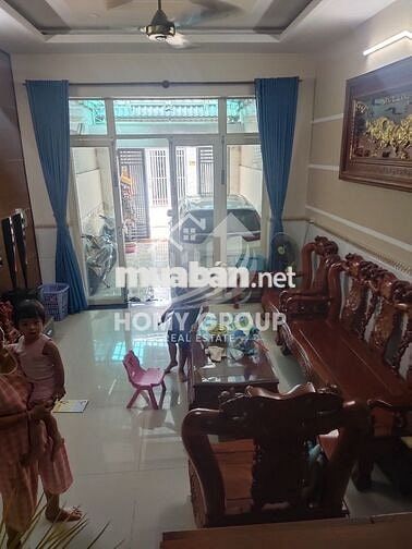 NHÀ 3 TẦNG, 4PN 5WC, SÂN ĐẬU OTO, GẦN CHỢ HIỆP BÌNH, PHẠM VĂN ĐỒNG