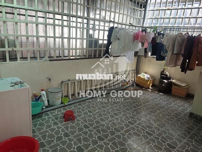 NHÀ 3 TẦNG, 4PN 5WC, SÂN ĐẬU OTO, GẦN CHỢ HIỆP BÌNH, PHẠM VĂN ĐỒNG