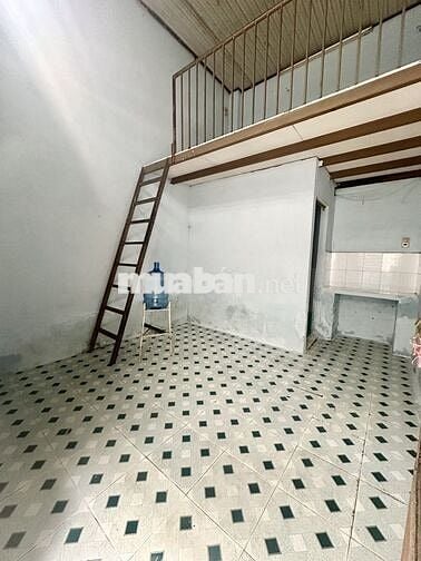 PHÒNG TRỌ NGAY NGÂN HÀNG SACOMBANK