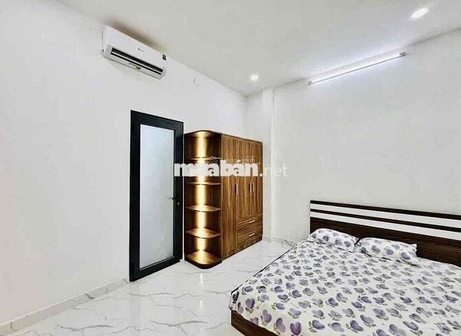 Kẹt tiền bán gấp nhà 65m2-1Tỷ290 gần Vincom Dĩ An đang thuê 7Tr