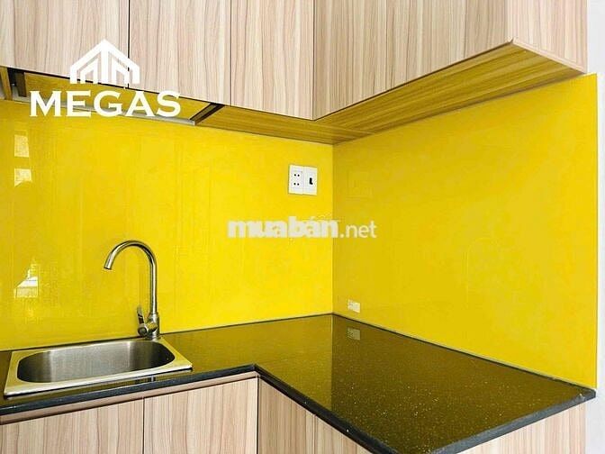 CĂN HỘ BAN CÔNG 40M2 MÁY GIẶT RIÊNG NGAY E.TOWN - NHÀ GA T3