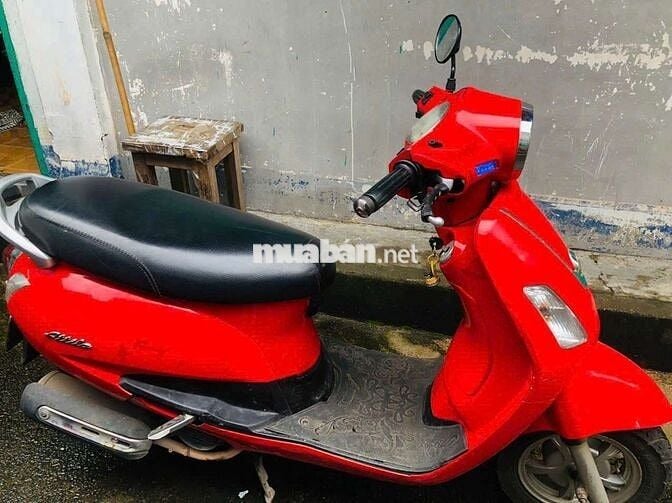 NHÀ DƯ XE CẦN BÁN XE TAY GA 🛵 CHẠY TỐT  CẦN ALO