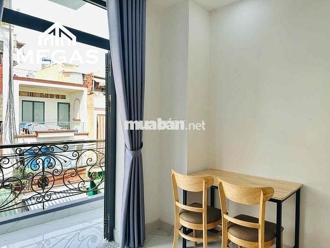 CĂN HỘ BAN CÔNG 40M2 MÁY GIẶT RIÊNG NGAY E.TOWN - NHÀ GA T3