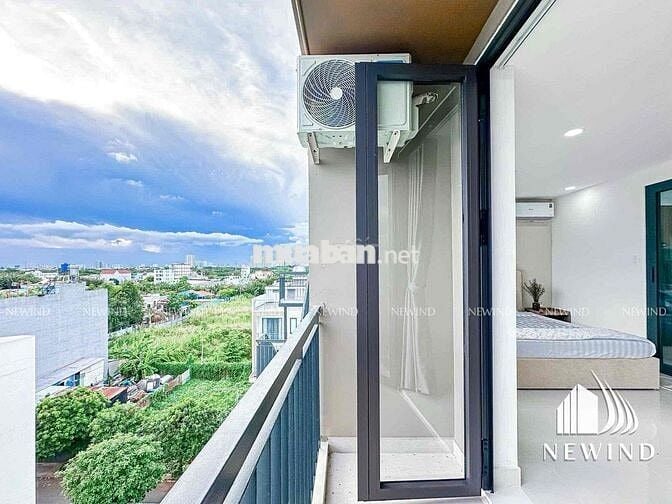 1PN BAN CÔNG LỚN TÂN QUY QUẬN 7 - SÁT LOTTE MART. ĐI Q1, Q4 CHỈ 3-5P