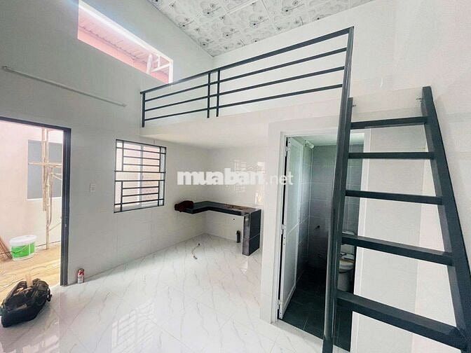 Cho thu phòng có gác gần đh fpt