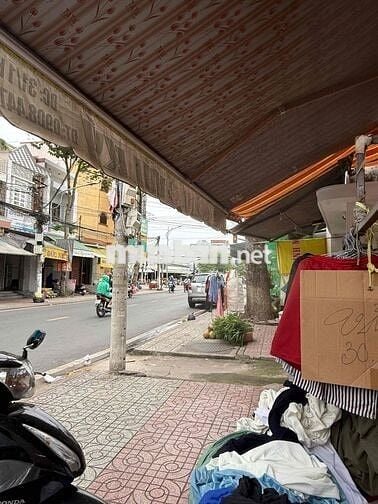 Chính chủ cho thuê mặt tiền ngay Chợ Cũ (ngang 5 dài 30)