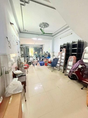 Một Căn Nhà MẶT TIỀN, BA DÒNG THU NHẬP -173m2 Sàn * Chỉ Dưới 5 Tỷ