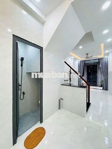 Hẻm xe hơi, Phạm Văn Chiêu, 24m, 2 tầng, 2pn, bancol, giá 3,15 tỷ