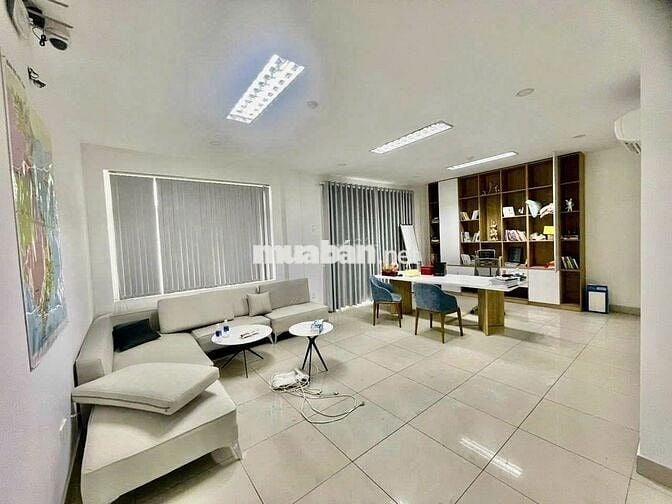 NHÀ ĐẸP K300 - 96B Nguyễn Minh Hoàng, P.12, Q.TB - 7.5x20m - Thang Máy