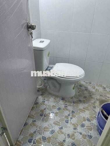 nhà cho thuê 15m2, có gác giá rẻ, sân rộng thoáng mát