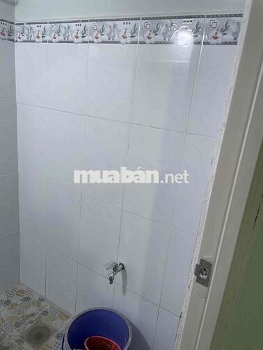 nhà cho thuê 15m2, có gác giá rẻ, sân rộng thoáng mát