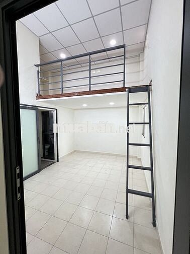 Cho thuê nhà 5PN 3WC hẻm 2/ Trần Văn Đang Quận 3