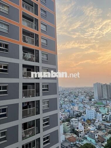 Cho thuê căn hộ Carillon 7 2PN 2WC, 71m2, Block B, tầng cao, view đẹp.