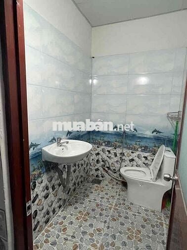 Cho thuê nhà nguyên căn vị trí gần trường học lê anh xuân và Ub phường