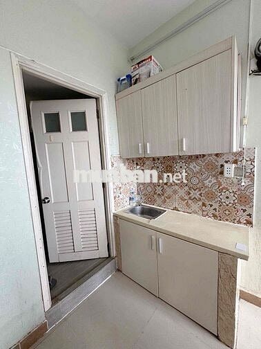 PHÒNG CHUNG CƯ ĐẦY ĐỦ TIỆN NGHI