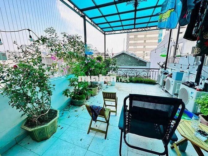 Chính Chủ Cần Bán Nhà Kim Mã - 35m2 - 1 nhà ra mặt phố - sổ vuông đẹp