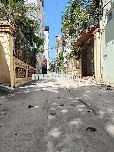 Mảnh đất vàng trong làng phát triển sầm uất sát DV rất gần vành đai 4