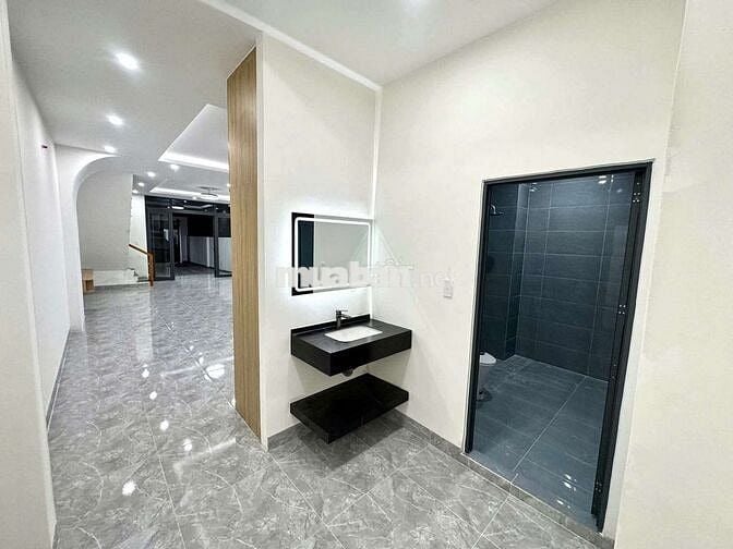 Cần bán gấp nhà Mỹ Phước 2 Bến Cát 950tr, sổ riêng, chốt nhanh ngay!!