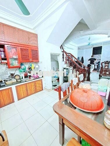 Nhà 43.2m² Trần Khát Trân, 4 tầng chắc chắn, MT 3.5m, ngõ rộng,4.35 tỷ