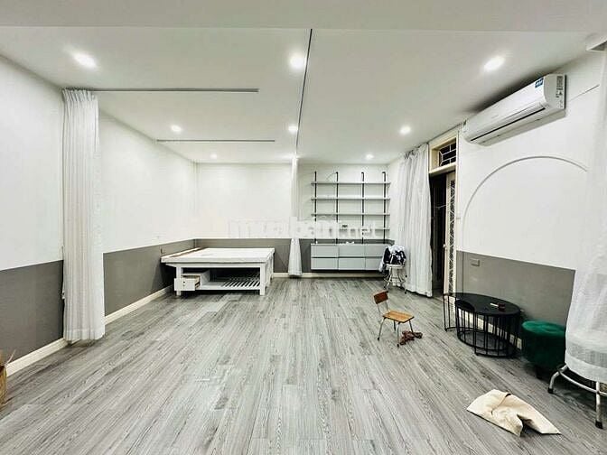 Hiếm Hot BA ĐÌNH! HÀNG SIÊU QUÝ HIẾM, LÔ GÓC - CẢ PHỐ CHỈ CÓ 1 NHÀ BÁN