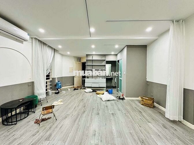 Mặt Phố Lô góc Phan Huy Ích Ba Đình 55m2 6 tầng mặt 14m 43,3 Tỷ