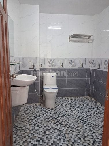 286/22 Chiến Lược. HXT 7m thông. 4 x12. Đúc 3 tấm. Chính Chủ 