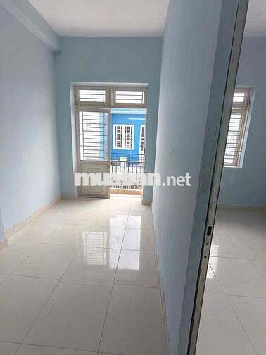 Trệt lầu 4*14; 3pn có sân rộng có ban công mát mẻ