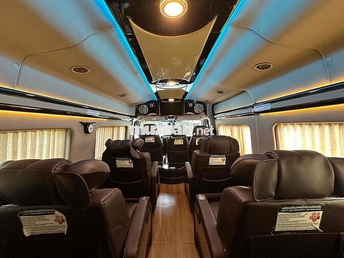 Ford Transit 2019 Limousine - 146000 km