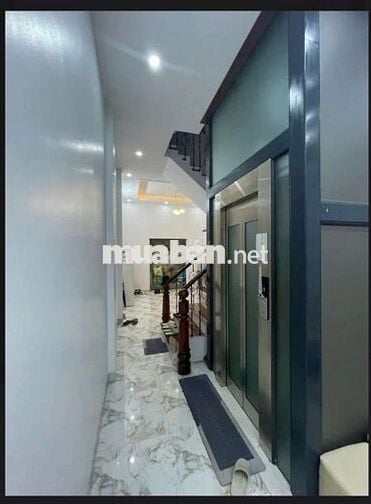 Tôi cần bán nhà mặt ngõ ô tô Đào Tấn, 6tầng thang máy full nội thất