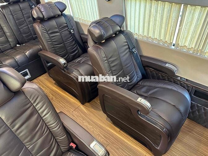 Ford Transit 2019 Limousine - 146000 km