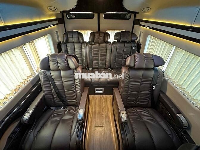 Ford Transit 2019 Limousine - 146000 km