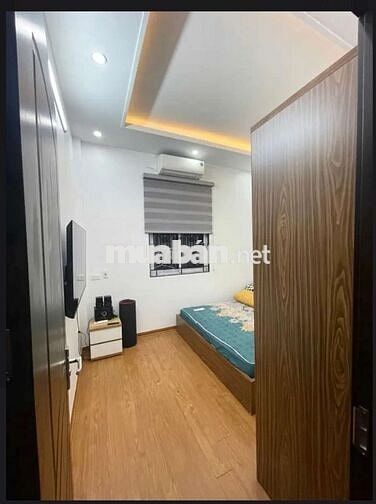 Tôi cần bán nhà mặt ngõ ô tô Đào Tấn, 6tầng thang máy full nội thất