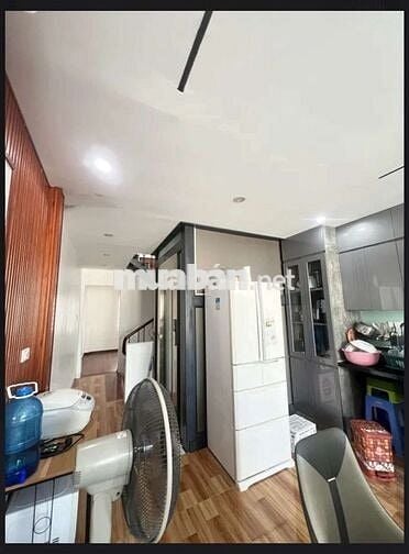 Tôi cần bán nhà mặt ngõ ô tô Đào Tấn, 6tầng thang máy full nội thất