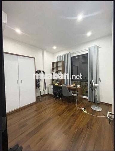 Tôi cần bán nhà mặt ngõ ô tô Đào Tấn, 6tầng thang máy full nội thất