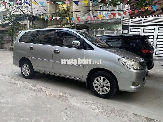 Toyota Innova 2008 G - 219000 km