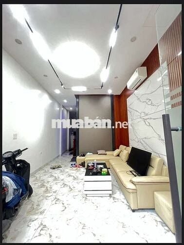 Tôi cần bán nhà mặt ngõ ô tô Đào Tấn, 6tầng thang máy full nội thất