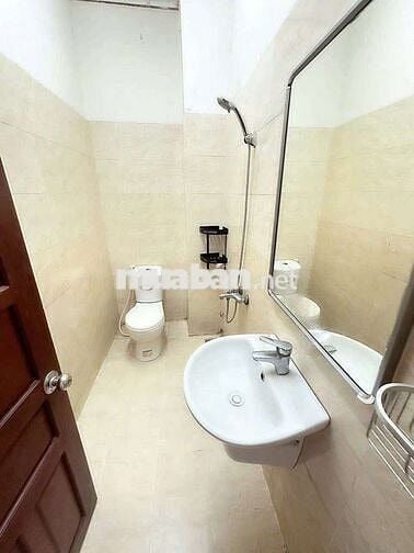 Nhà Dt 4❌21+2lau đúc gồm 4pn3wc hẻm 6m có sân sau 26/3 BHH Q BT