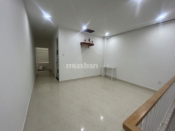 Gia đình tôi bán nhà Bình An 7 - cách đường 20m - 56m2 vuông vức