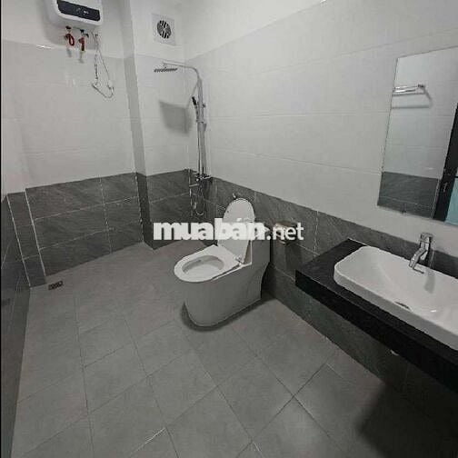 Liên Mạc - 32m full nội thất, thang máy - Ô tô đỗ cửa, gần sân chơi