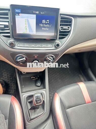 Hyundai Accent 2022 1.4 MT - 77000 km