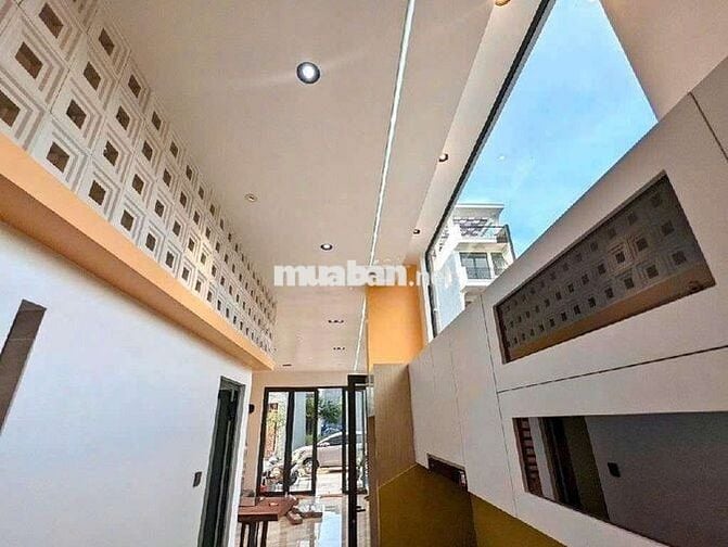 NHÀ ĐẸP FULL NỘI THẤT 4PN GẦN NGUYỄN THÁI SƠN-GÒ VẤP